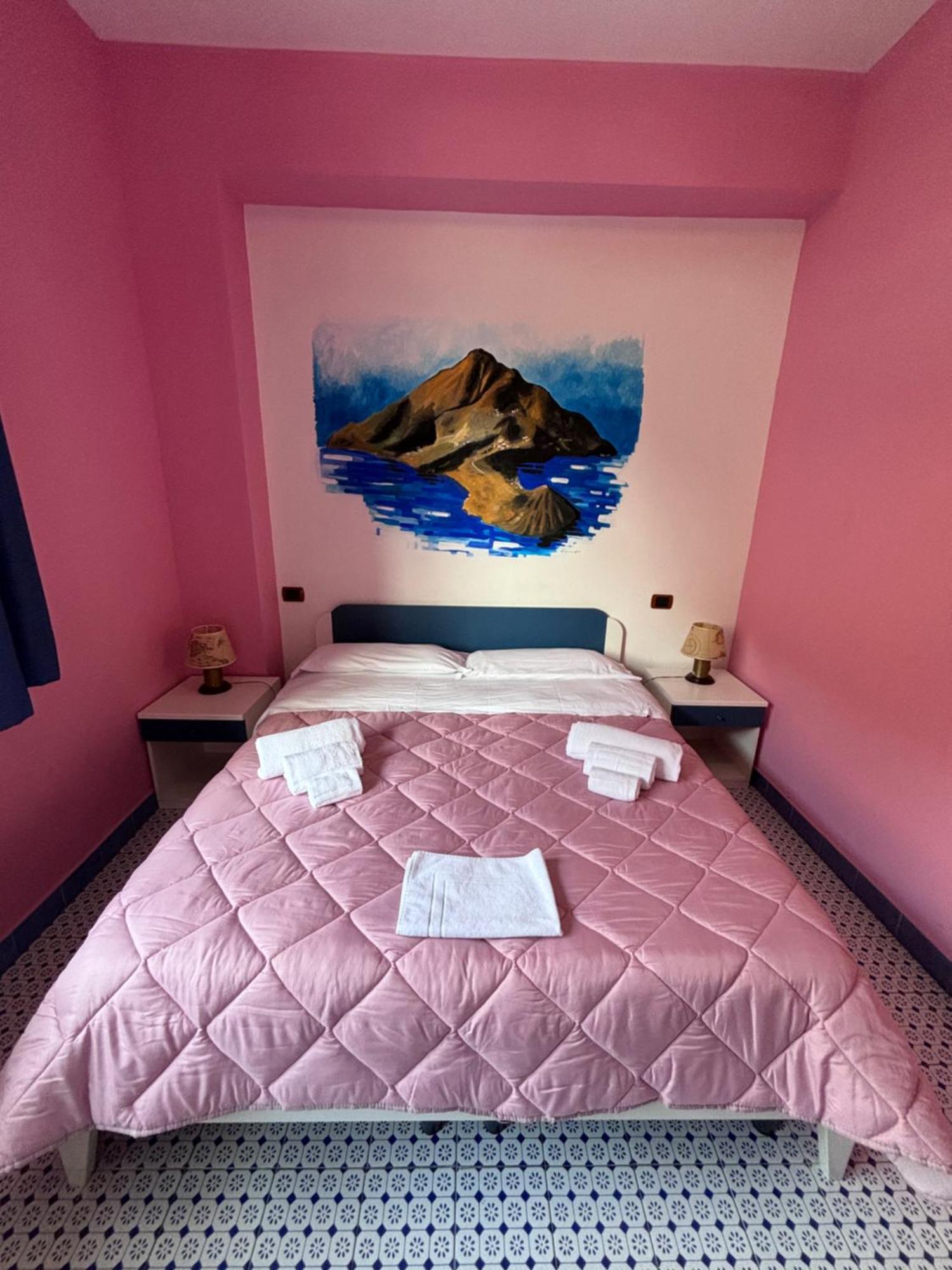 Le Soleil B&B Милацо Екстериор снимка
